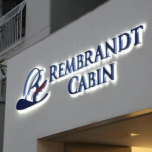  Capsule hotel Rembrandt Shinjuku Shin-okubo
